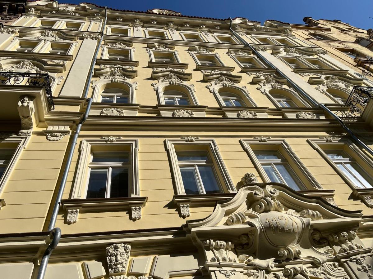 Riverbridge Apartments Prag Exterior foto