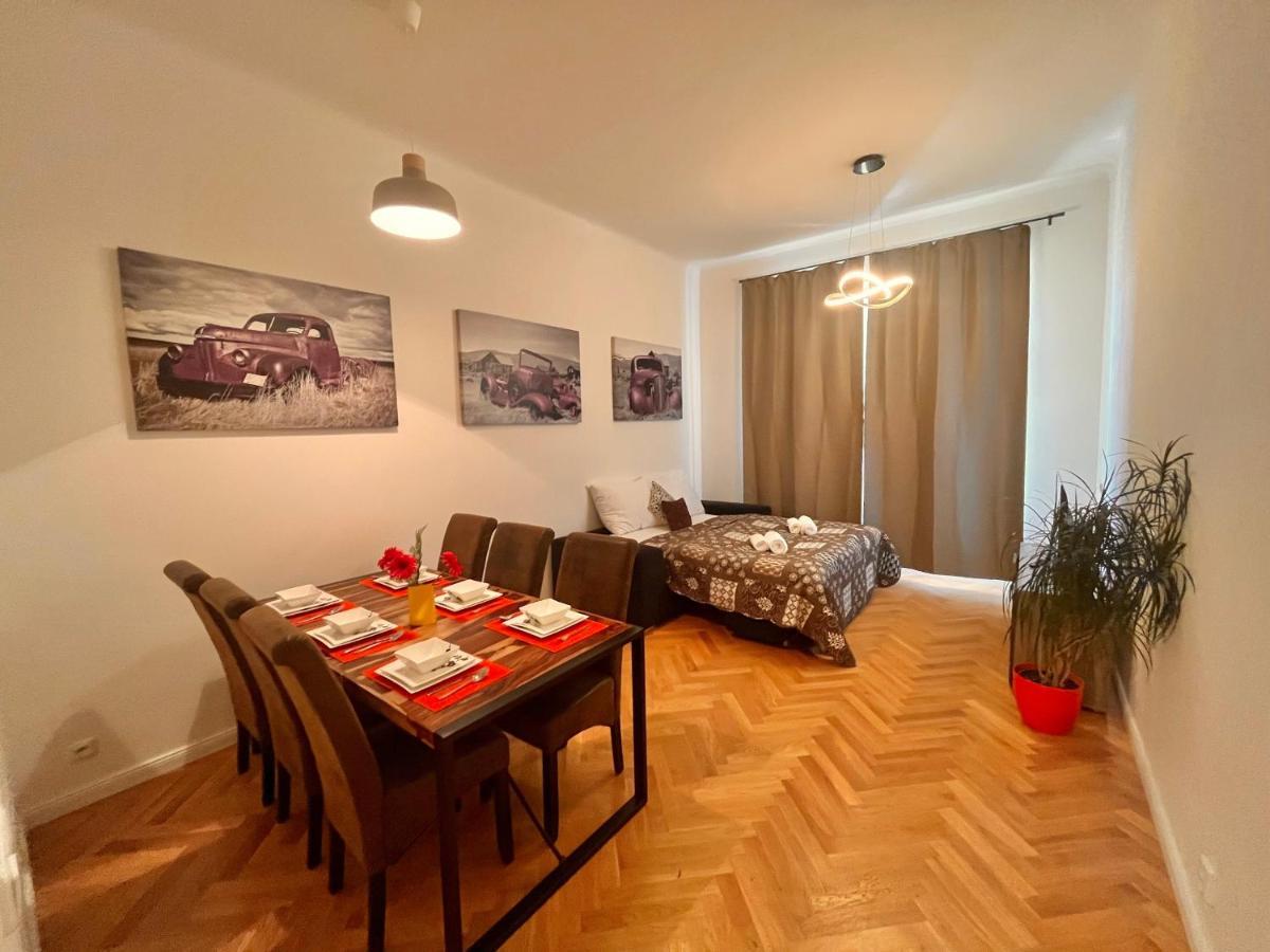 Riverbridge Apartments Prag Exterior foto