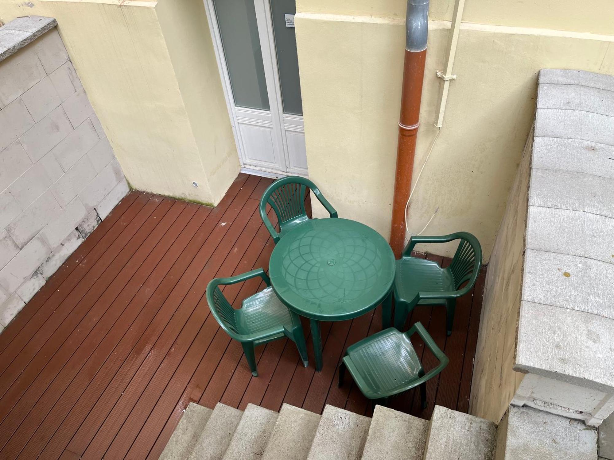 Riverbridge Apartments Prag Exterior foto